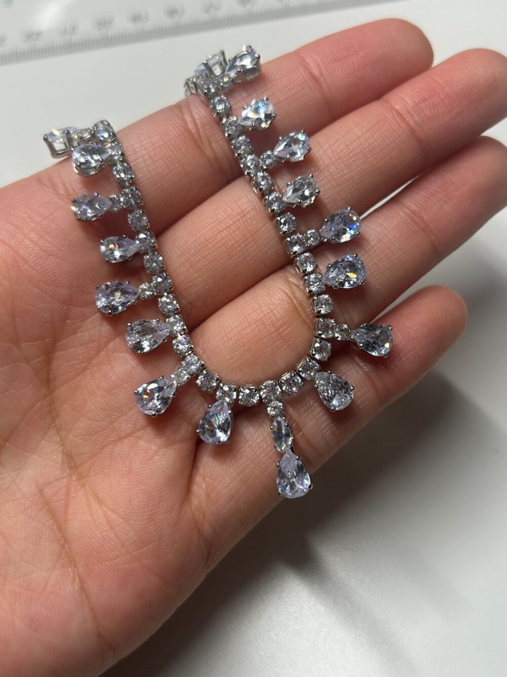 Lovisa Teardrop Diamond Simulant Statement Necklace Silver Elegant Gala Prom